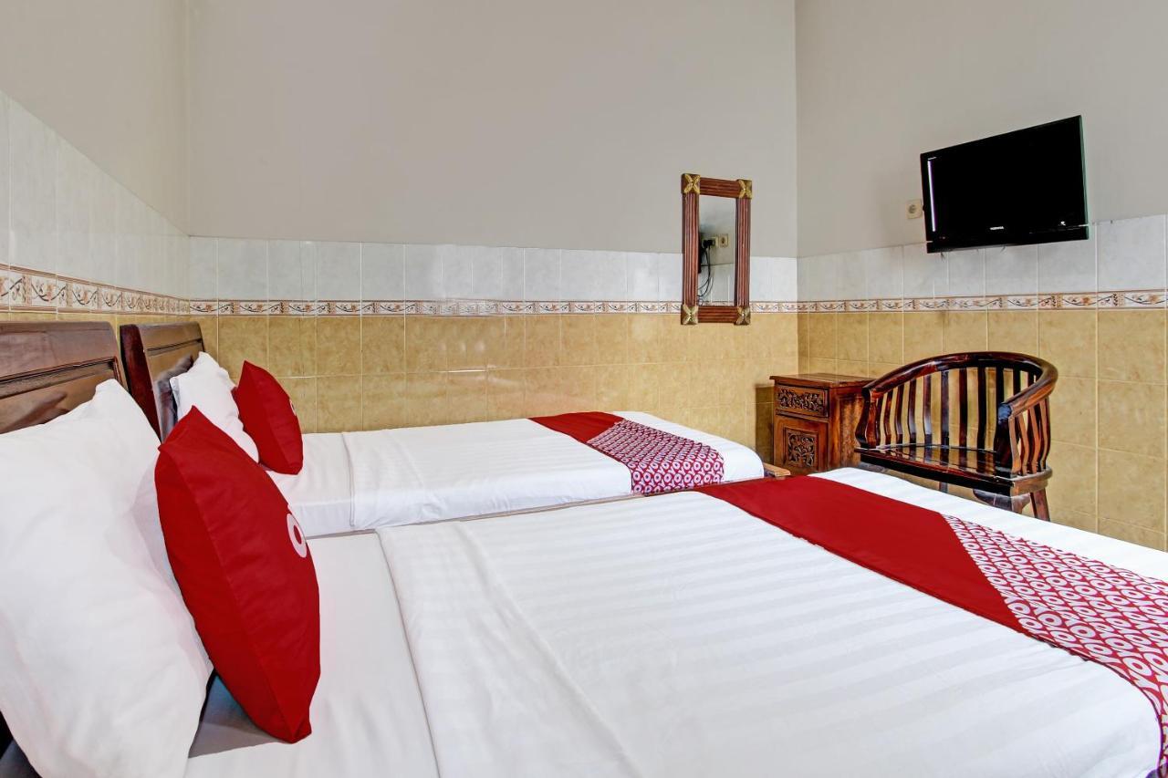 Oyo 91785 Hotel Srikandi Kalasan Tanjungtirto Exterior foto